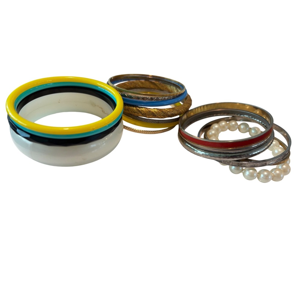 Huge 16pc Vintage Bangle Lot - 1960s‎ Mod Lucite, Enameled Pop Art & Gold Stacks